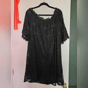 Mini lace dress